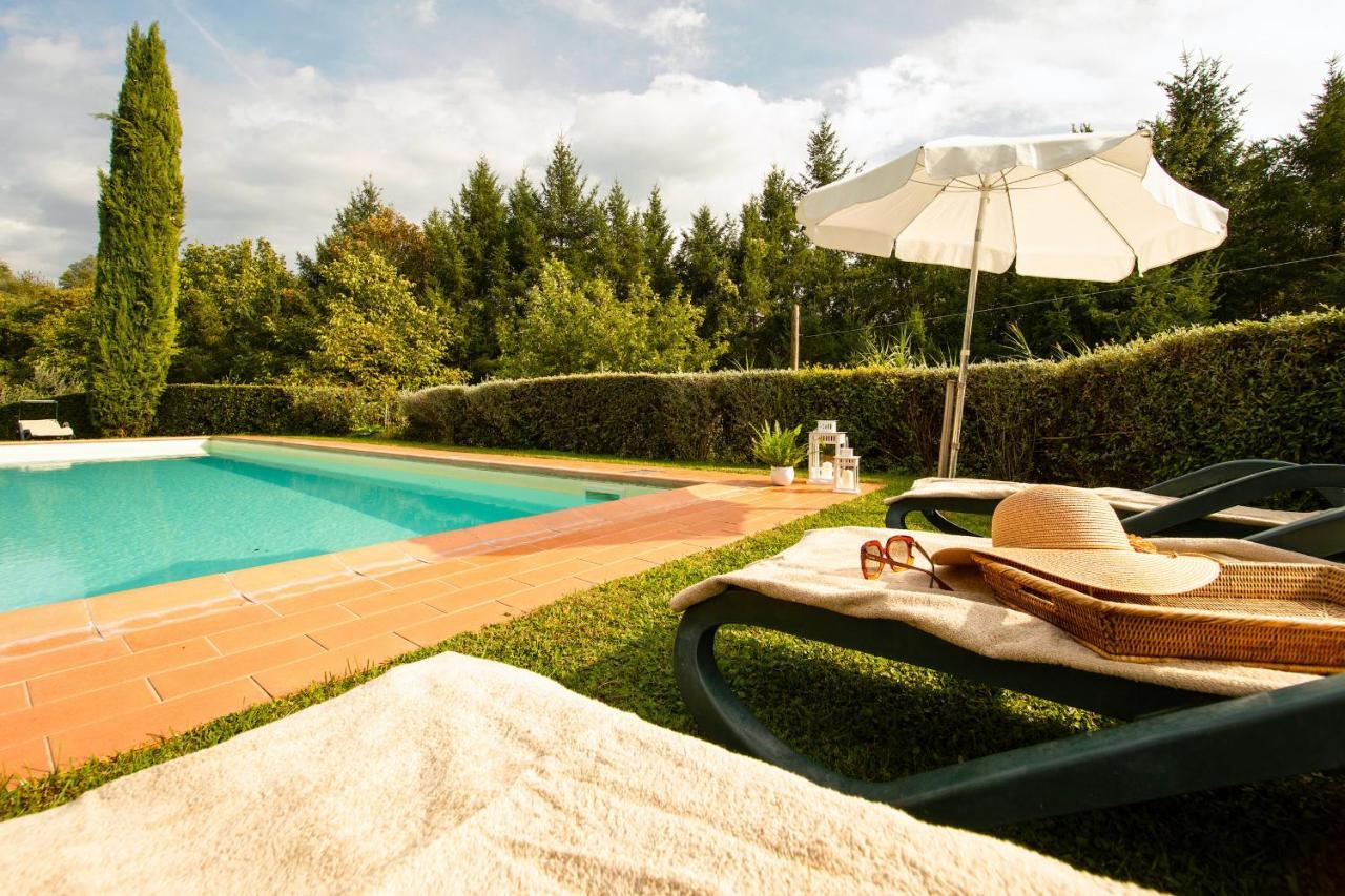 Casetta Di Butia, Ginestra Apartment With Swimming Pool Борго-а-Моццано Экстерьер фото